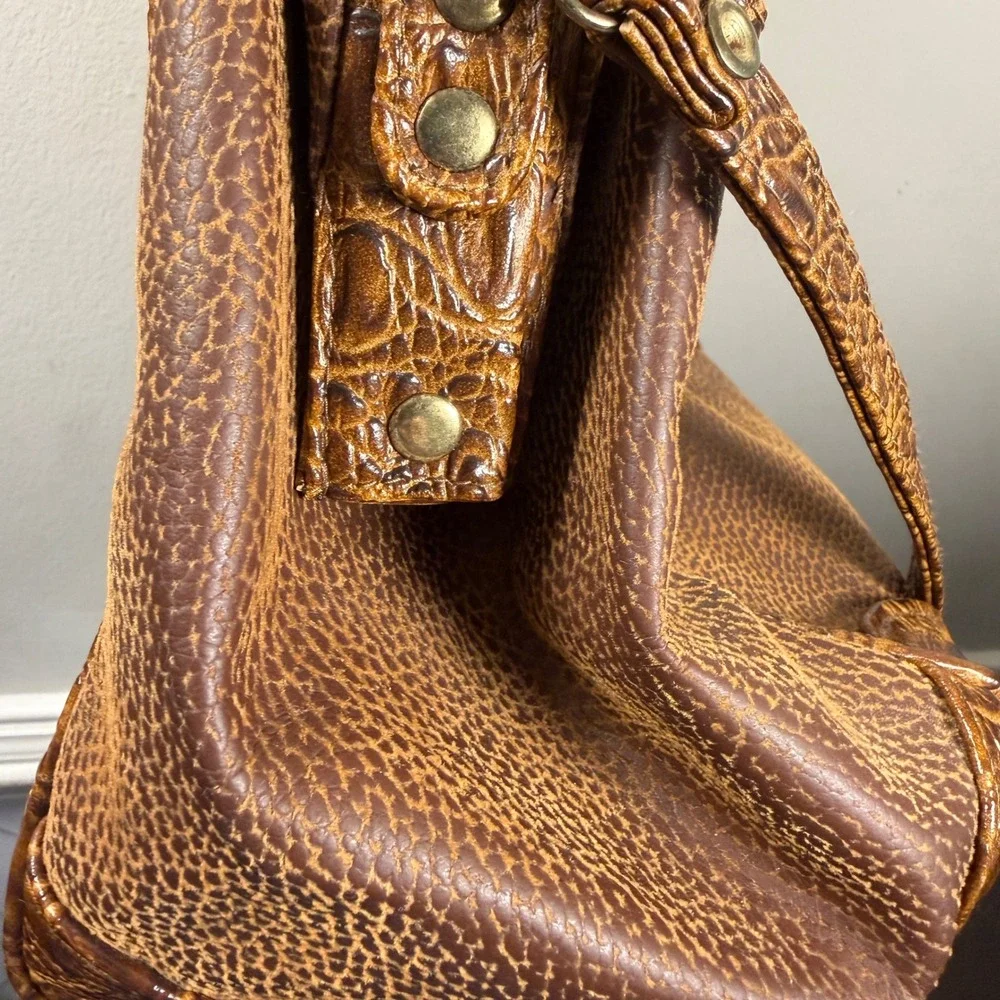 Swing Doctor Bag Satchel Women Medium Brown Vintage Croc Embossed Faux Leather